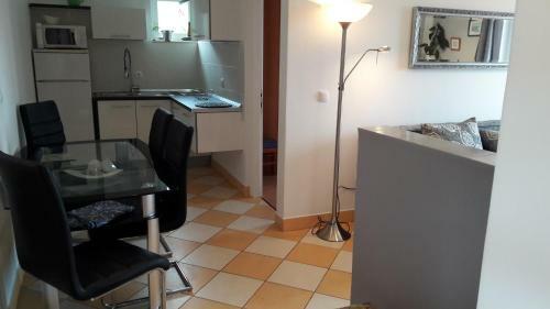 Hostal Dobrila Guesthouse
