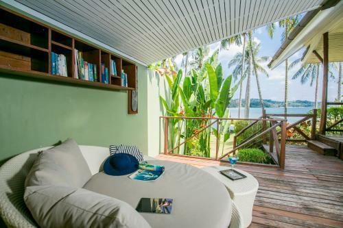 Hotel Away Koh Kood
