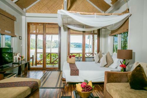 Hotel Away Koh Kood