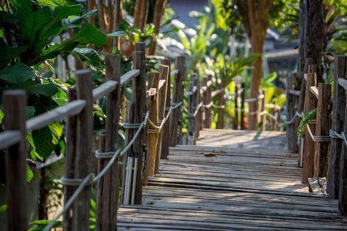 Hotel Away Koh Kood