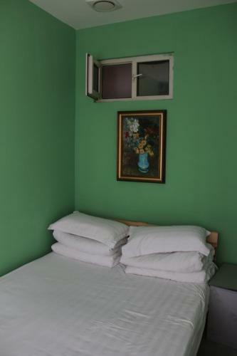 Snow Young Hostel