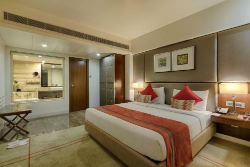 Quality Hotel D V Manor