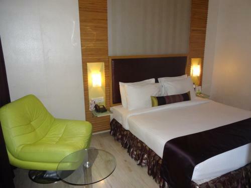 The Purple Leaf Hotels