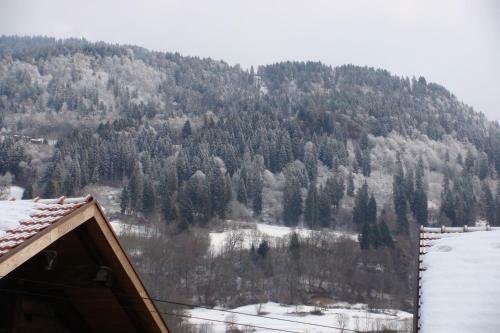 Bed & Breakfast Bnb Hasatrog Jenaz