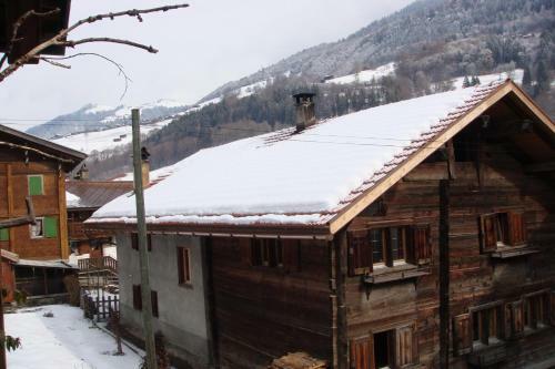 Bed & Breakfast Bnb Hasatrog Jenaz
