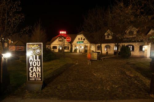 Hotel Gastland M1 Restaurant & Conference Center