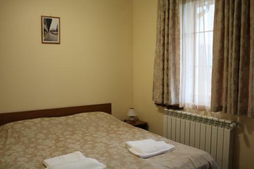 Hostal Dyulgerite Complex
