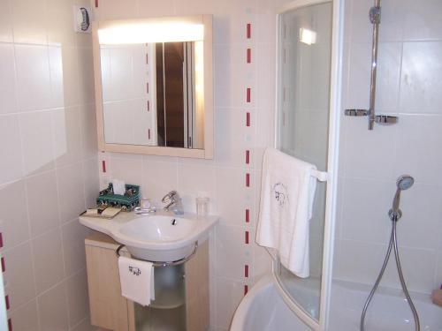 Hotel H�tel Le Manoir Aux Vaches