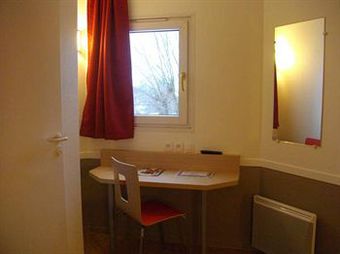 Hotel Premiere Classe Metz Est - Parc Des Expositions