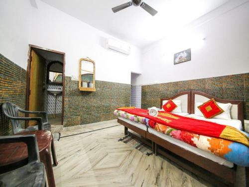 Hotel Rishikesh Sadan A Yoga & Spritual Retreat