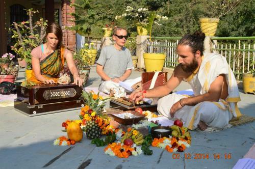 Hotel Rishikesh Sadan A Yoga & Spritual Retreat