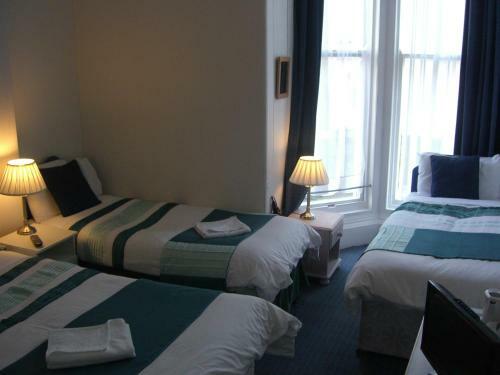 Hostal Citadel House Hotel
