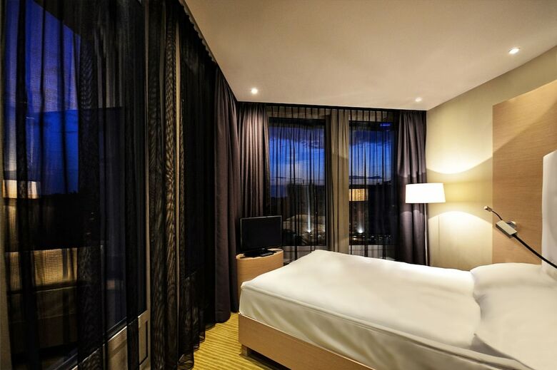 Sound Garden Hotel