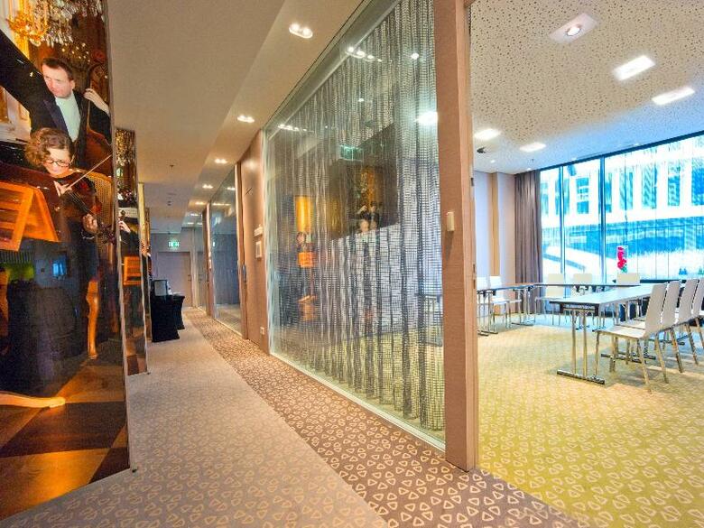 Sound Garden Hotel