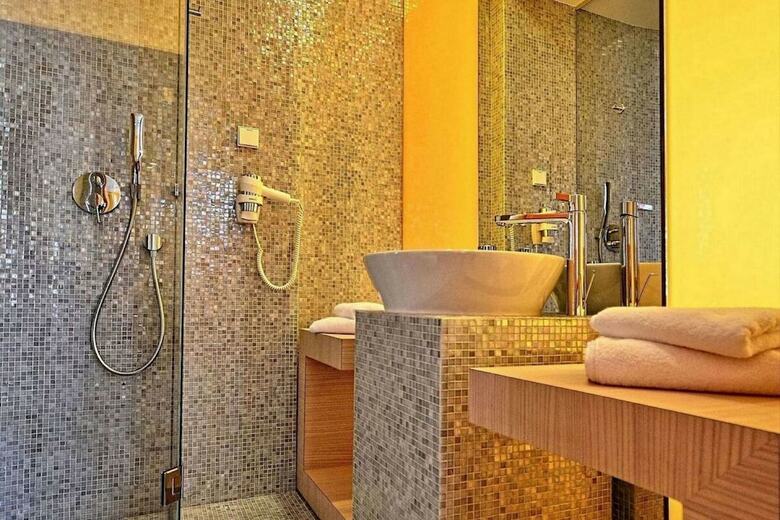 Sound Garden Hotel
