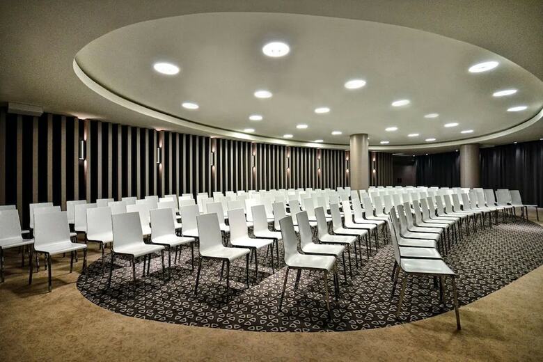 Sound Garden Hotel