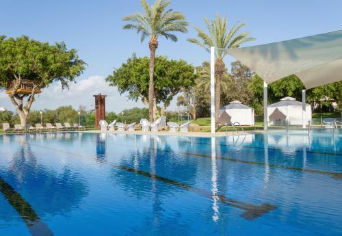 Dan Caesarea Golf Hotel