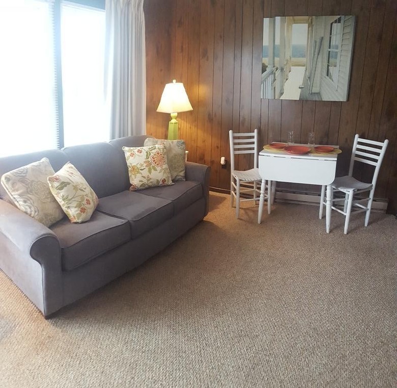 Driftwood Efficiency Motel