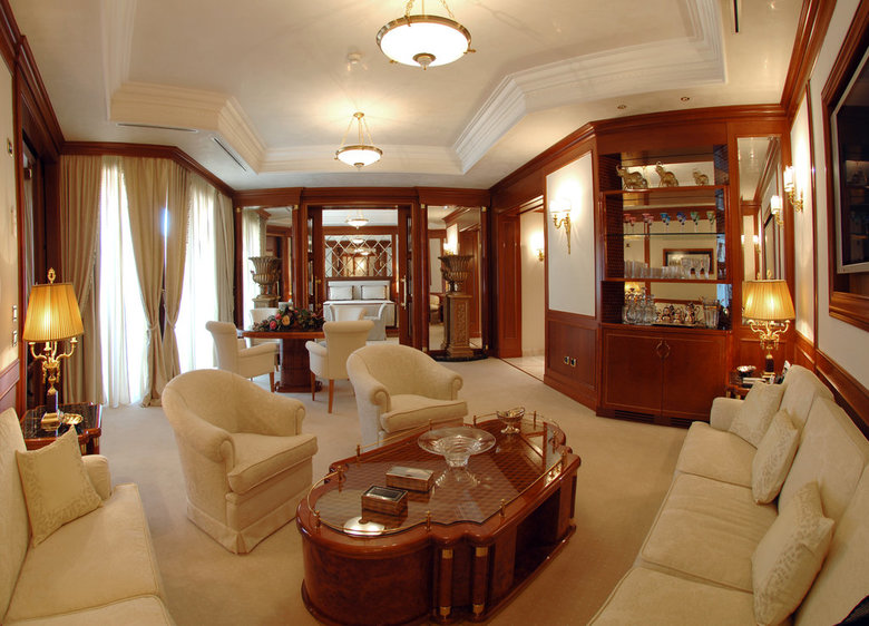 Royal Hotel Carlton