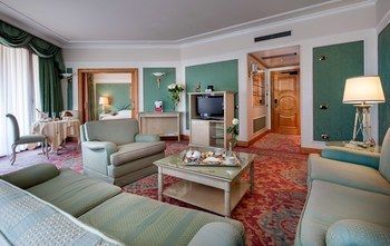 Royal Hotel Carlton