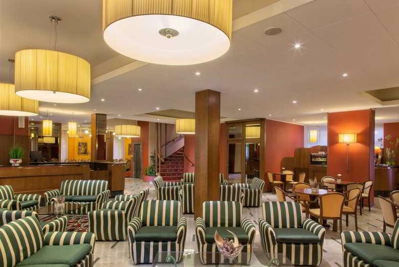 Hotel Boston