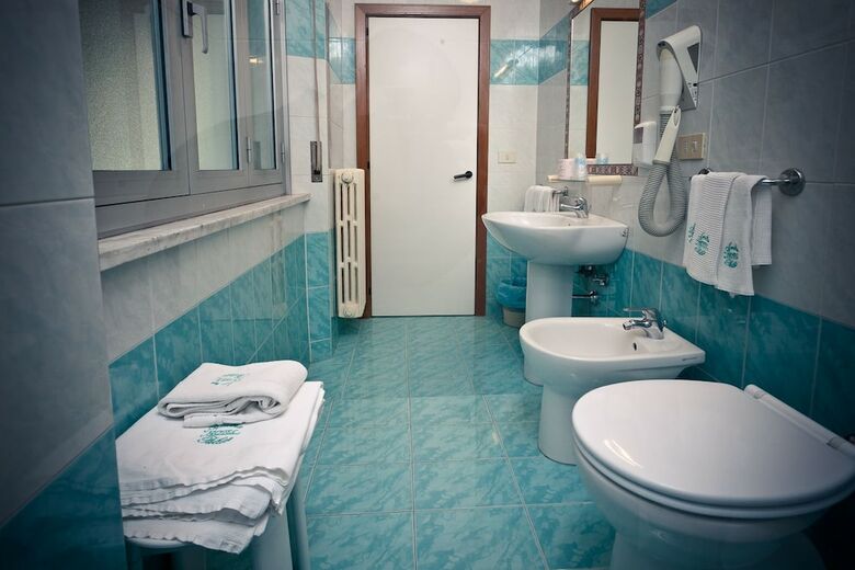 Hotel Ambra Palace