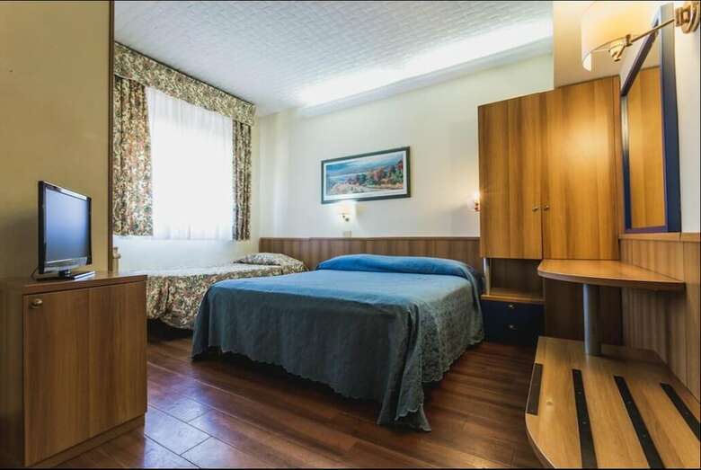 Hotel Ambra Palace