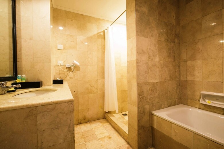 Hotel Legian Paradiso