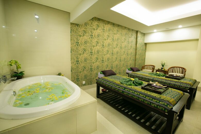 Hotel Legian Paradiso