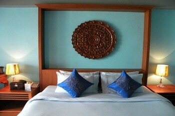 Hotel Samaya Bura
