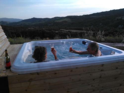 Hostal Agriturismo Pian Di Meta Vecchia