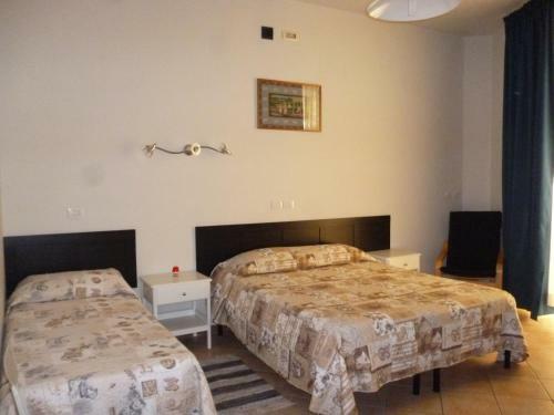 Hostal Eurotravel Bed And Car