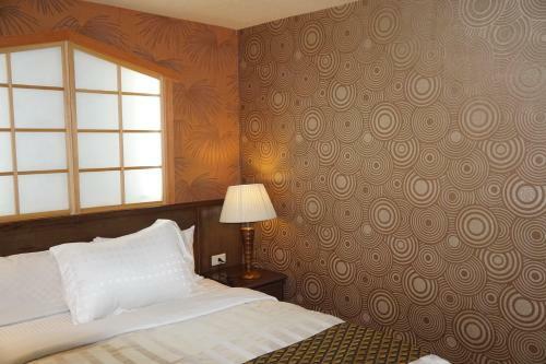 Dahshin Hotel
