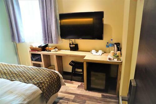 Dahshin Hotel
