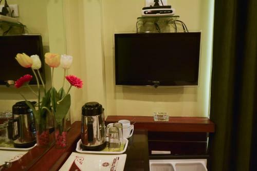 Hotel Central Residency