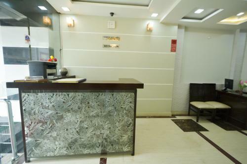 Hotel Central Residency