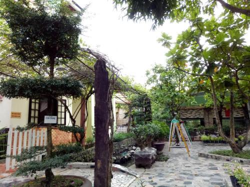 Hotel Thanh Dat Resort