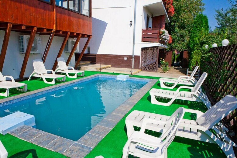 Hostal Casa Bazna