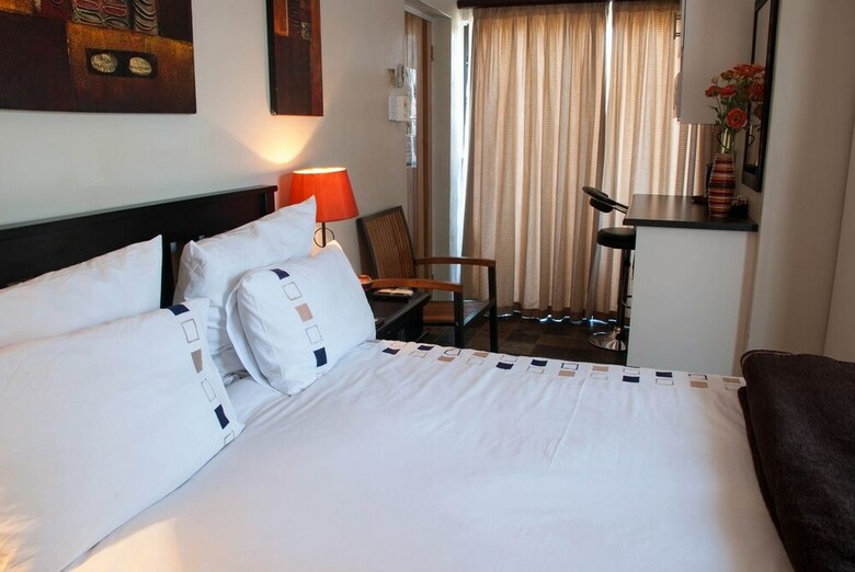 Hostal See More Guest House