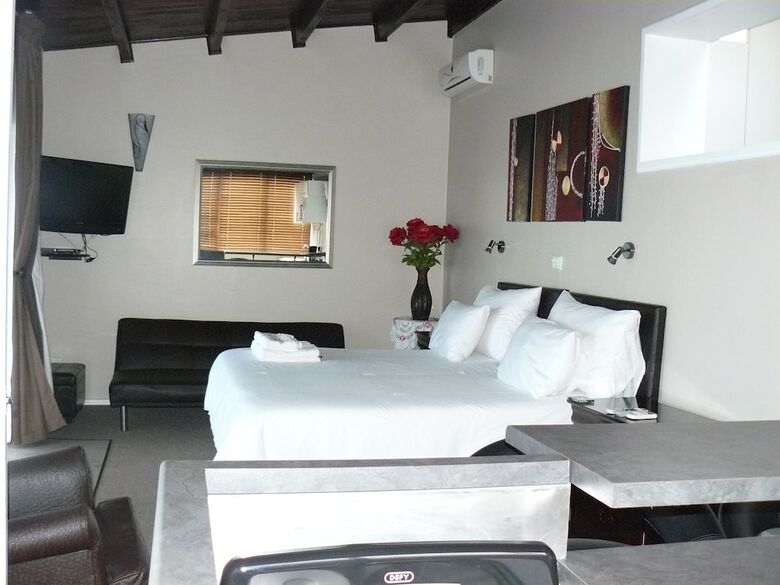 Hostal See More Guest House
