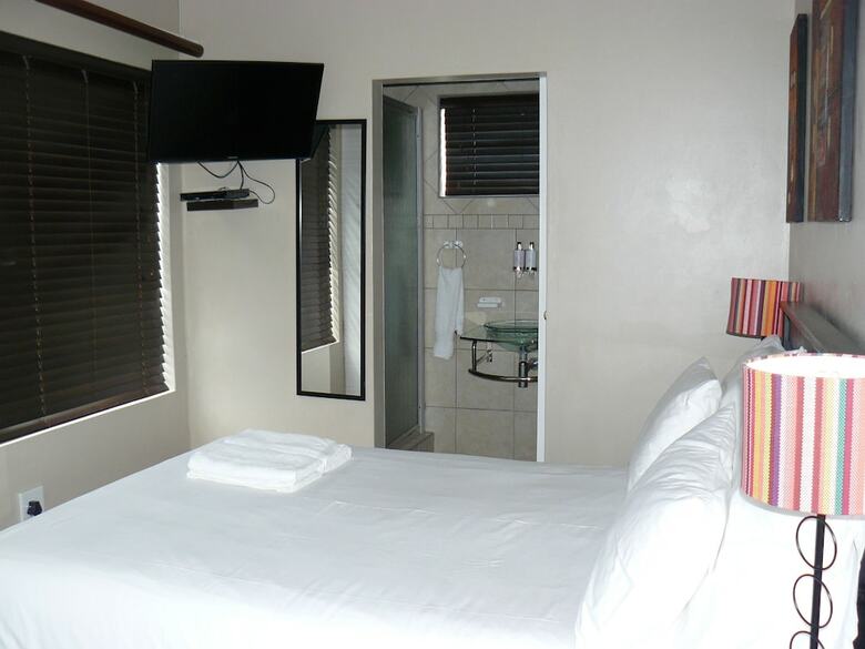 Hostal See More Guest House