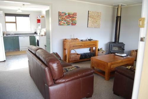 Judge Rock Exclusive Vineyard Cottage Accommodation
