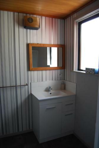 Judge Rock Exclusive Vineyard Cottage Accommodation
