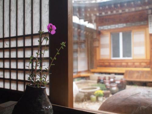 Hostal Eugene Hanok Guesthouse Dongdaemun