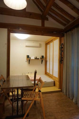Hostal Eugene Hanok Guesthouse Dongdaemun