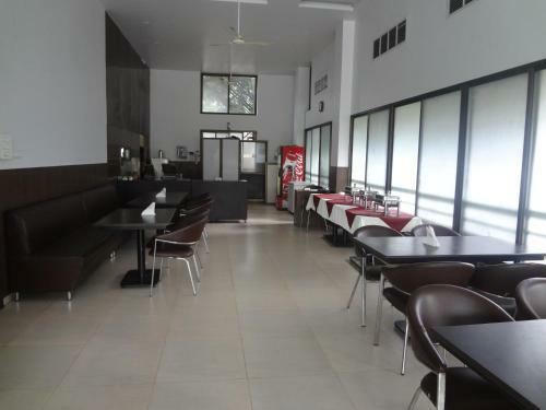 Hotel Adi