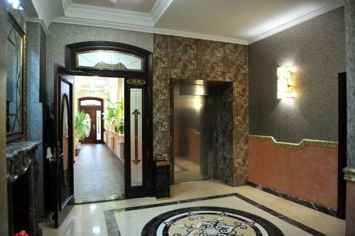 Allureinn Hotel And Restaurant Complex