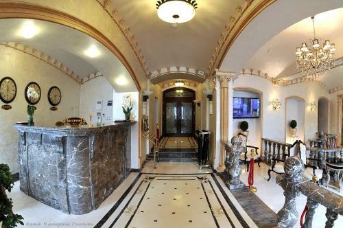 Allureinn Hotel And Restaurant Complex