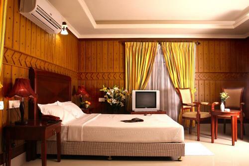 Hotel Devasura Inn