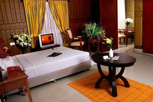 Hotel Devasura Inn